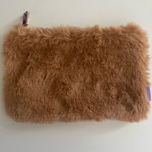 Ipsy makeup bag
